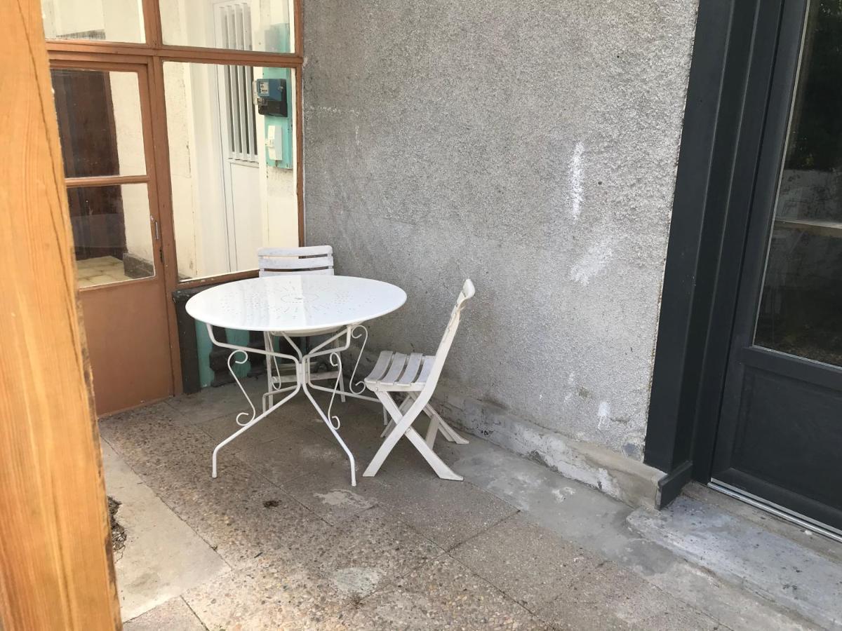 Les Coquelicots Wifi Apartment Troyes Exterior foto